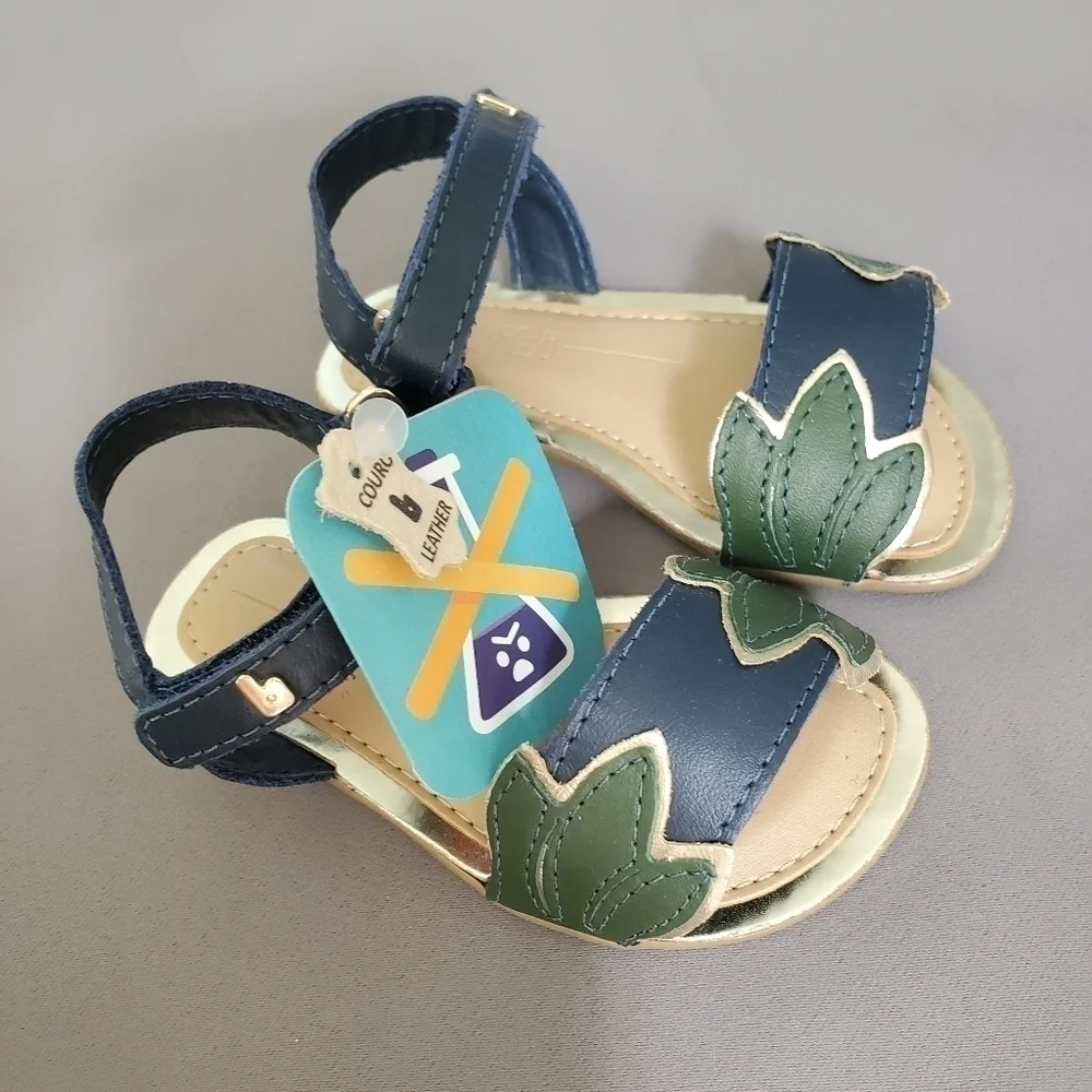 Little girls leather sandals size 5T